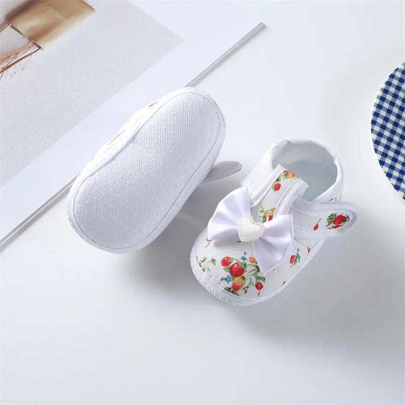 0-18months Baby Girls Flat Shoes Soft Sole Bowknot Flower Print Non-Slip Shoes For Infant Girls Indoor Outdoor First Walkers